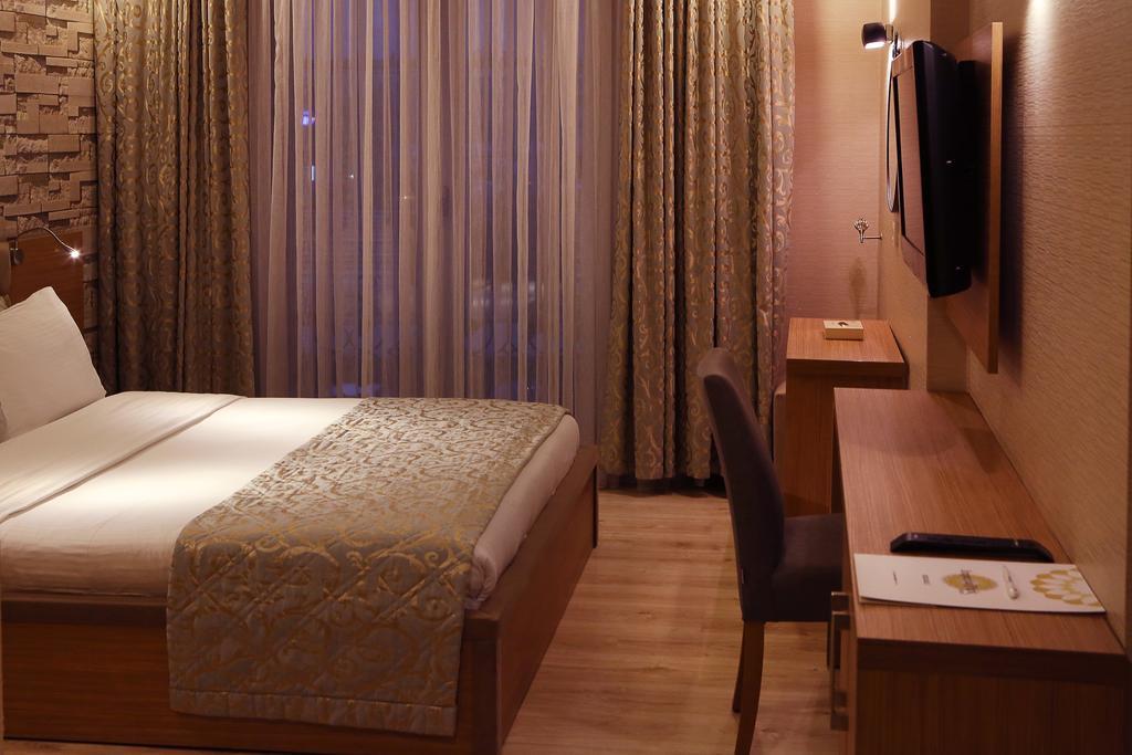 Imperial Park Hotel Izmit Rom bilde