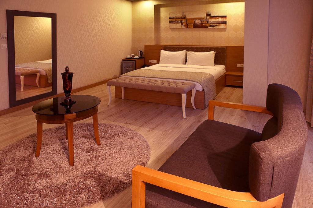 Imperial Park Hotel Izmit Rom bilde