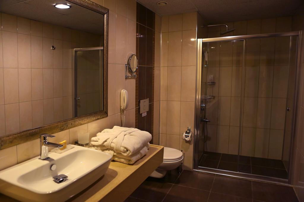 Imperial Park Hotel Izmit Eksteriør bilde