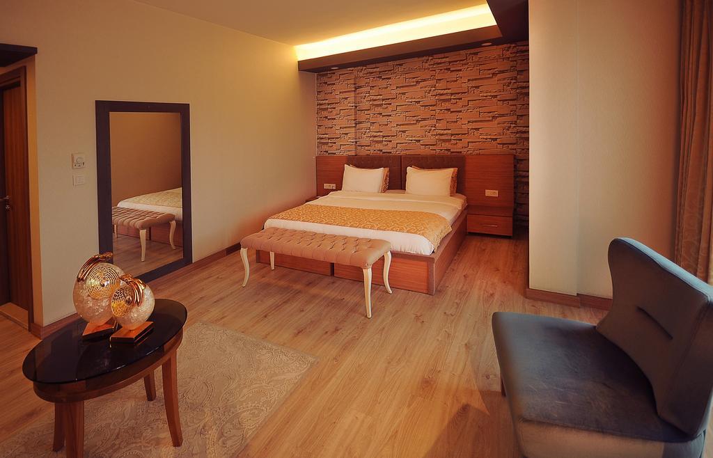 Imperial Park Hotel Izmit Eksteriør bilde