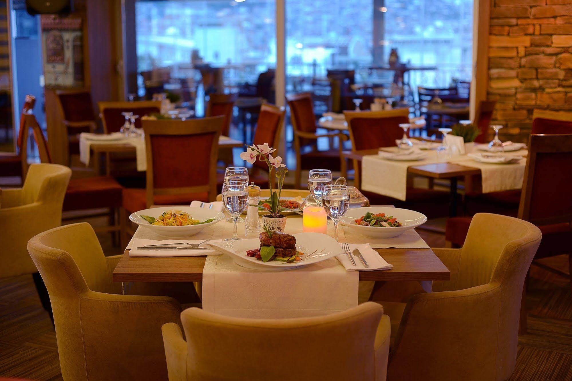 Imperial Park Hotel Izmit Eksteriør bilde